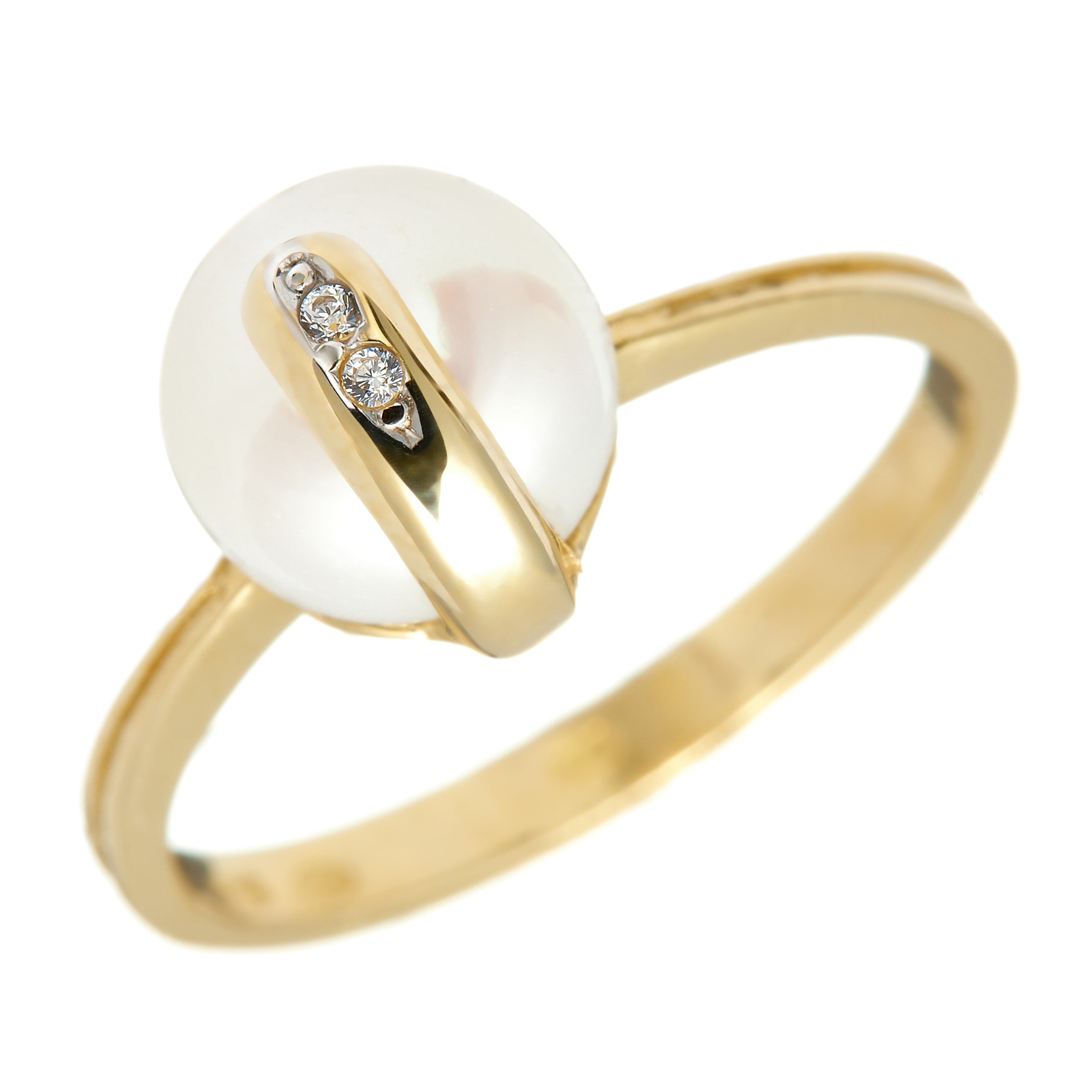 Gold pearl ring – ‘Lustré' ring with Zirconia trio in 14k solid gold