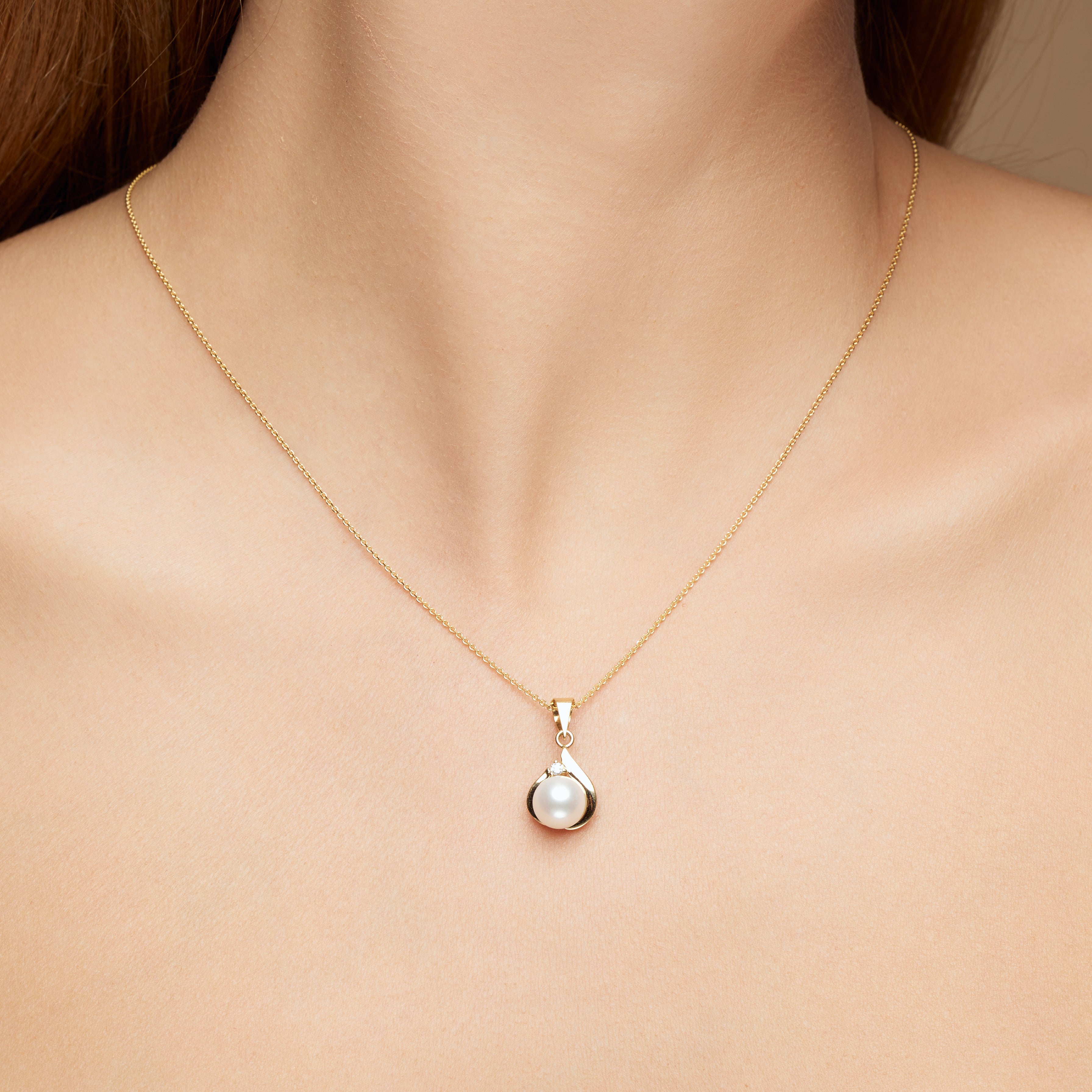 14K Yellow Gold Pendant with Culture Pearl