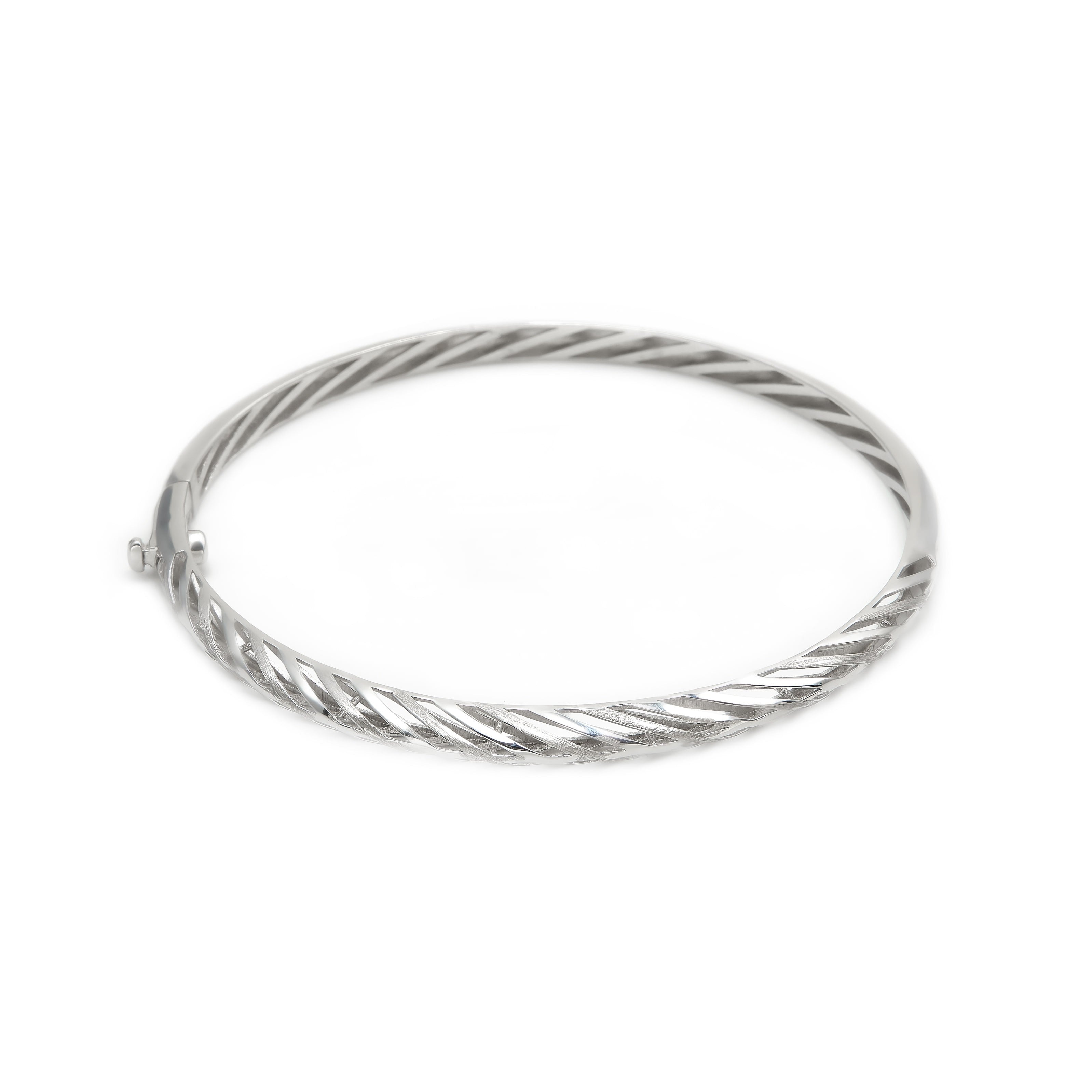 18K White Gold Bracelet